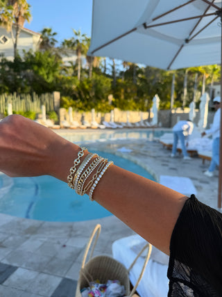 Gold Puffy Mariner Bracelet