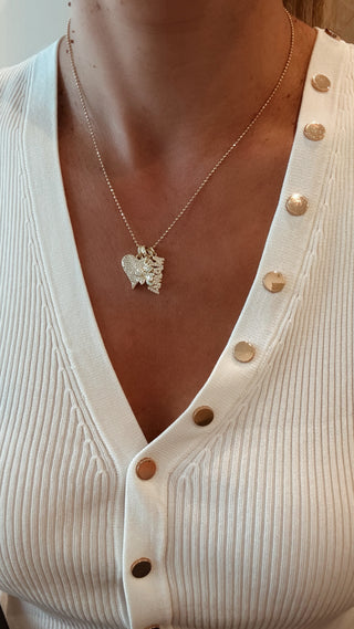 Mama Necklace